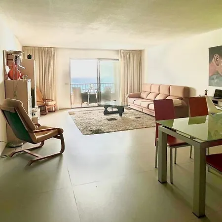 Apartment Modern By The Sea *